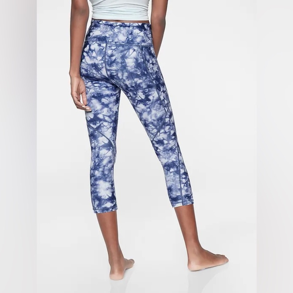 Athleta Tie Dye Salutation 7/8 Leggings In Powervita™